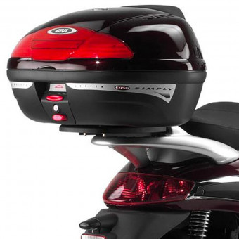 Topcase Befestigungskit Givi Träger Monolock E341 Piaggio Beverly (03-04) Topcase Befestigungskit Givi Träger Monolock E341 Piaggio Beverly (03-04)