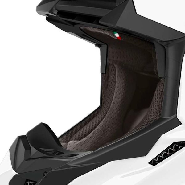 Airoh Aviator 3 Fim Color White Gloss