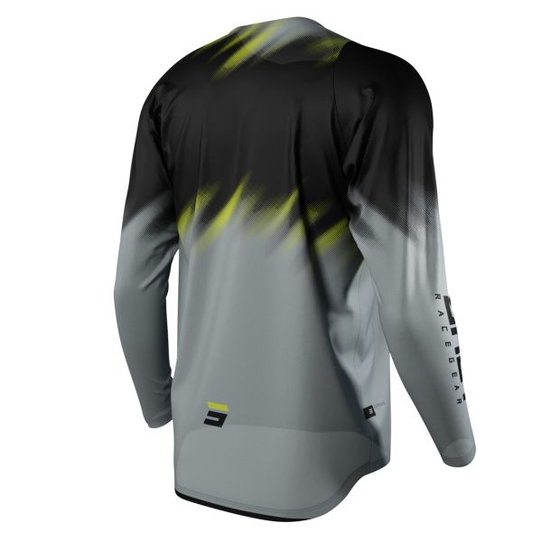 SHOT Devo Versus Grey Kid