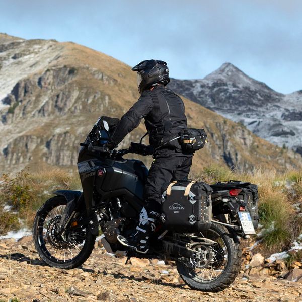 Givi Gürteltasche GRT732