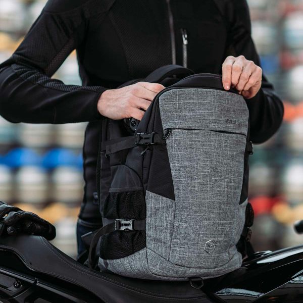 Knox Ryder Waterproof Rucksack 20L