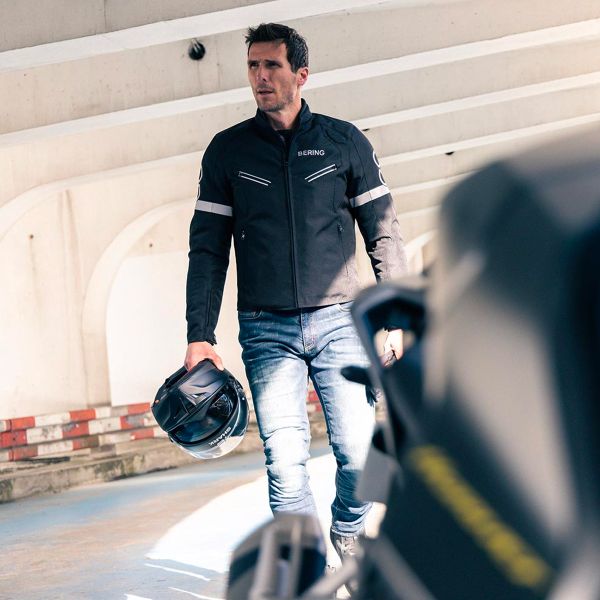 Bering Exup Black