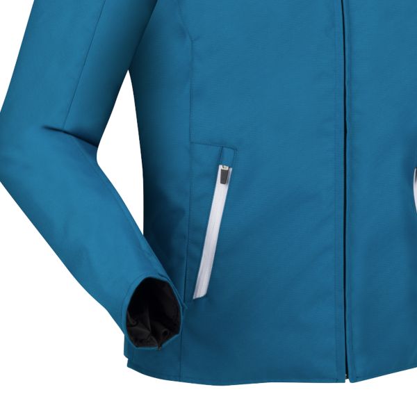 Bering Warwick Blue White