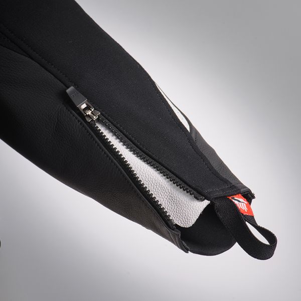 Ixon Ceros Black White