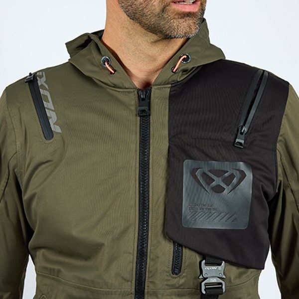 Ixon M-Quarter Khaki Black