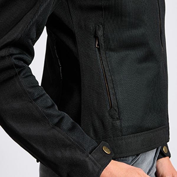 Ixon Ozcan Lady Black