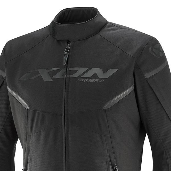 Ixon Striker 2 Schwarz