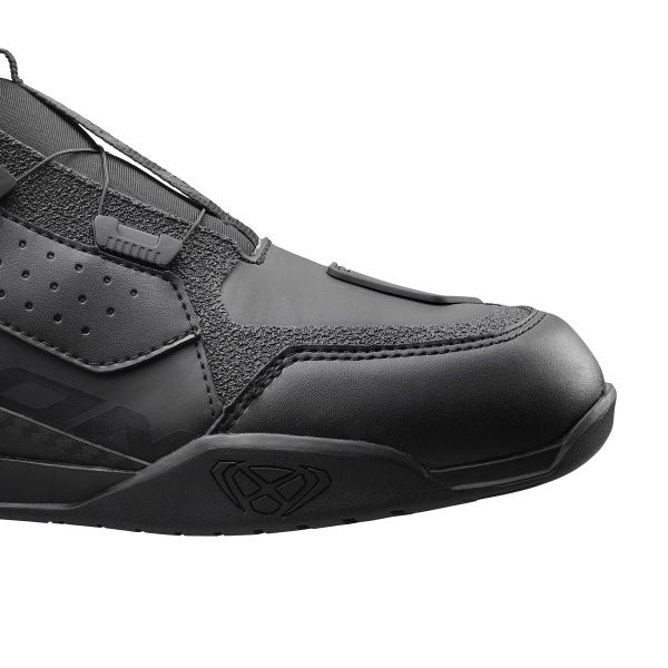 Ixon Vyper WP Schwarz