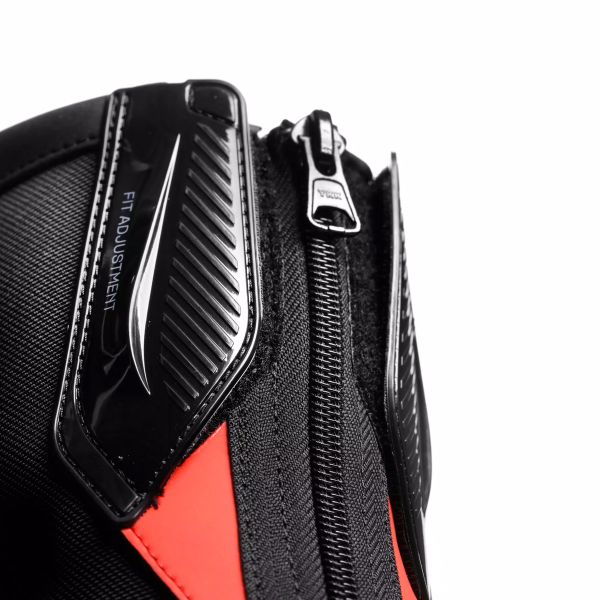 Dainese Torque 4 Black Red Fluo