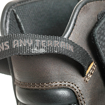 Ixon Klay WP Black