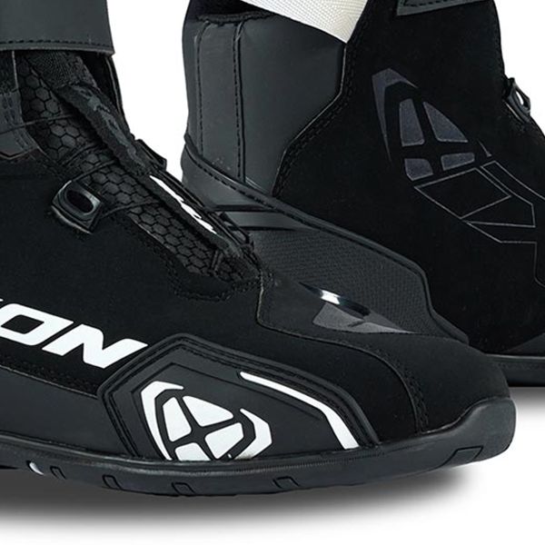 Ixon Bull 2 WP Lady Black White