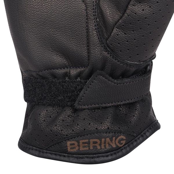 Bering Scala Schwarz