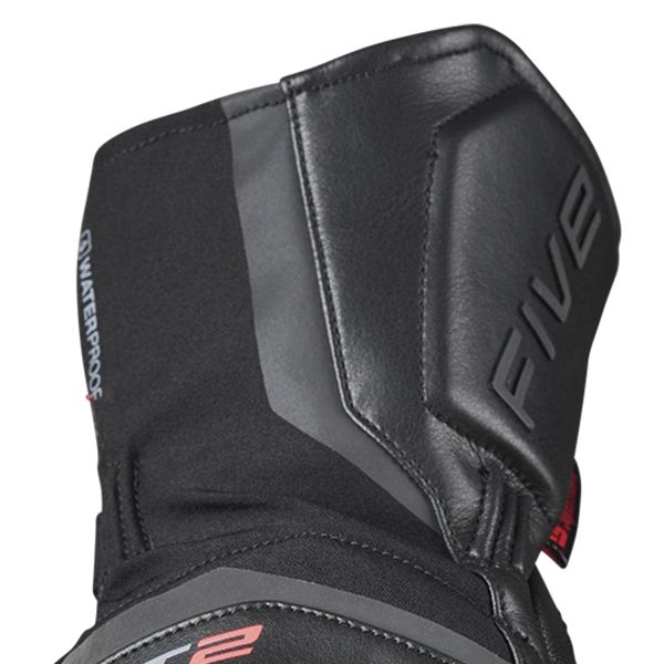 Five GT2 Evo WP Black