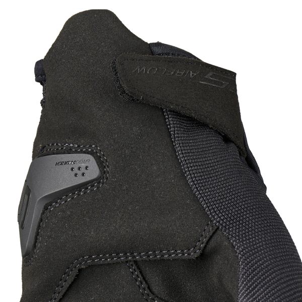 Five RS Airflow Black
