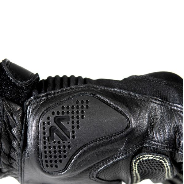 V'Quattro Quantum Chauffant Schwarz