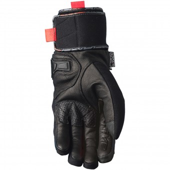 Five WFX City Short WP Black